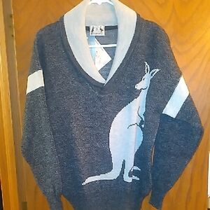 Kangaroo Motif Wool Sweater